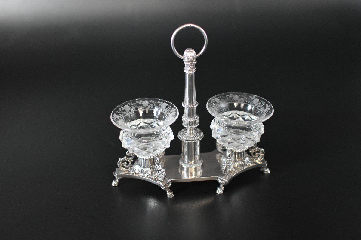 Salt shaker with double silver salters, Restoration period 1819-1838