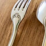 Set of table cutlery