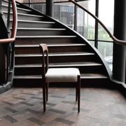 6 chaises danoises attribuées à Niels Moller