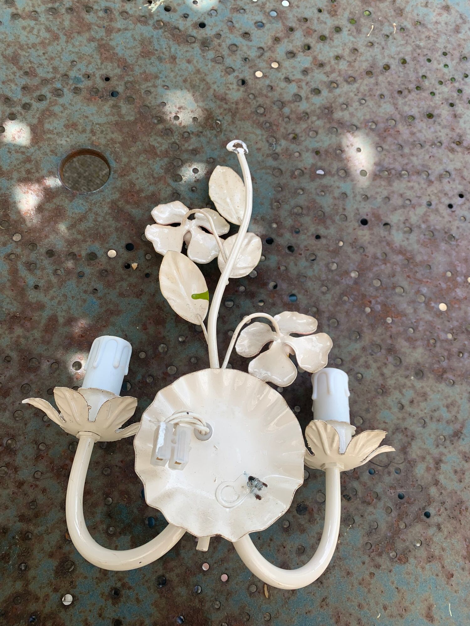 Vegetable wall lamp, pink flowers and green foliage, white, green and pink patina, vintage