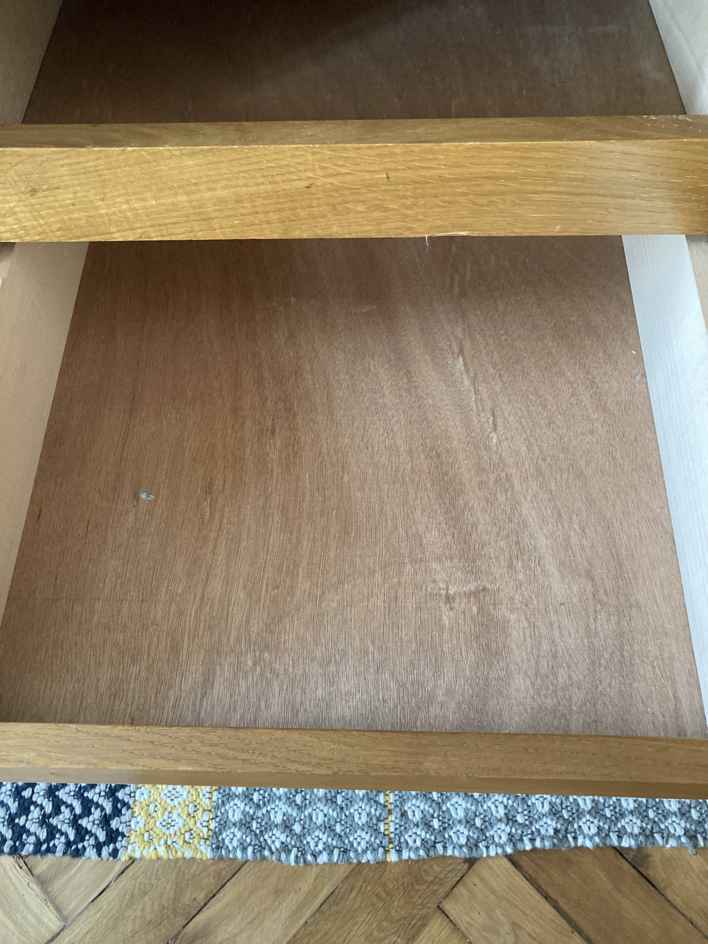 Wardrobe sliding doors compass feet