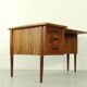 Bureau Boomerang en palissandre du milieu du siècle, années 1960