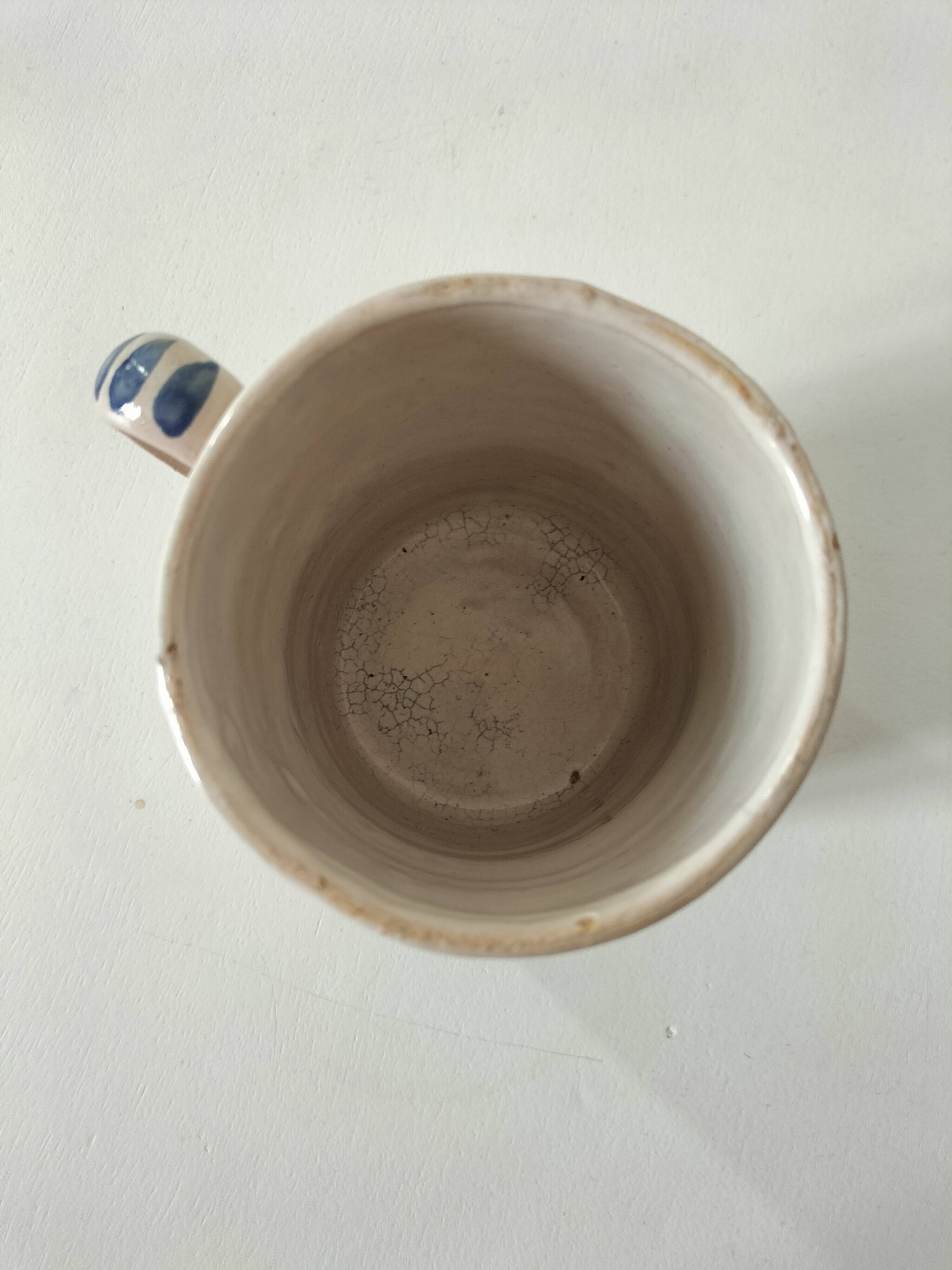 Antique Quimper Henriot jug-cup peasant style circa 1900.