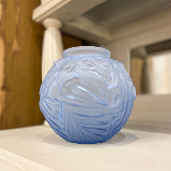 Blue art deco ball vase, flower decoration, signed stella