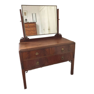 Dressing table