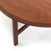 Table de canapé ronde en teck par ASKO