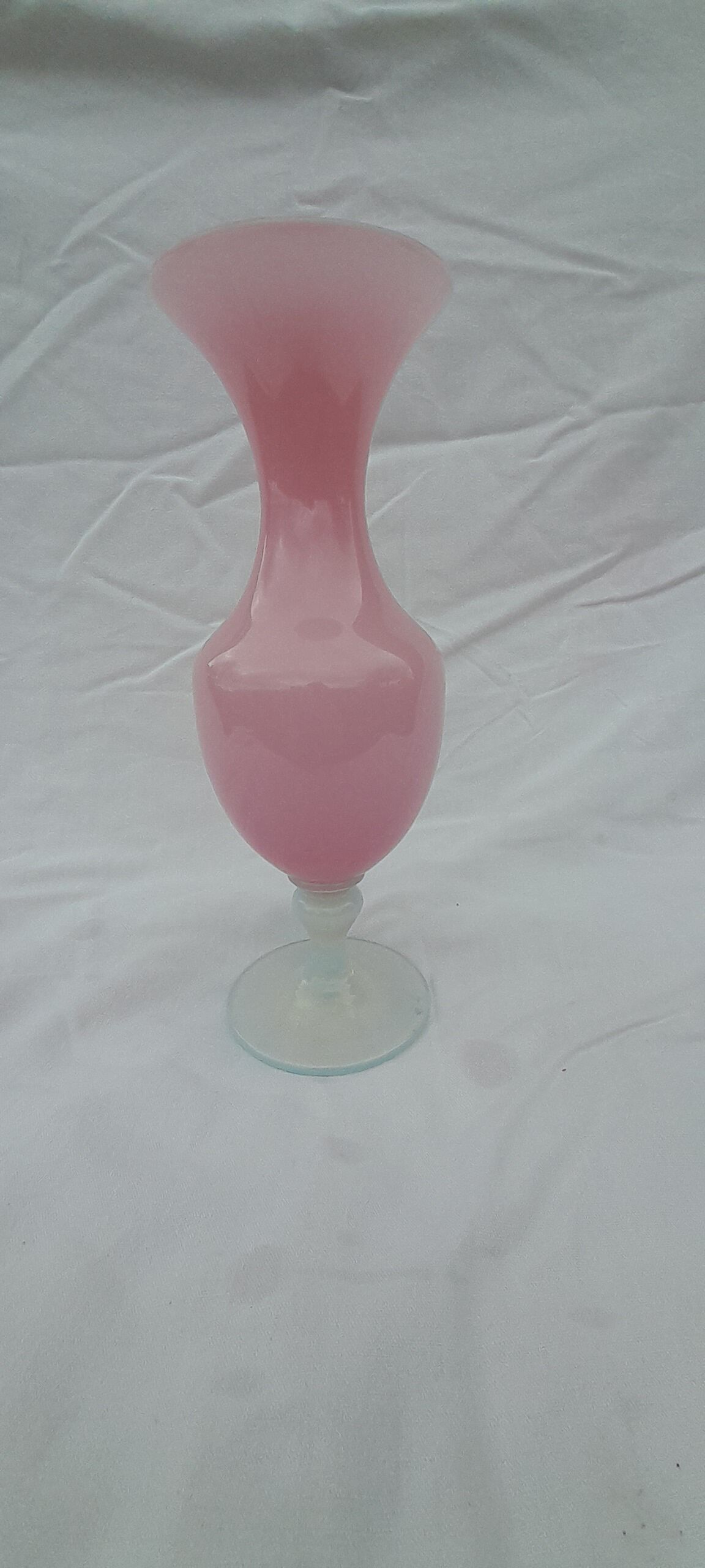 Vase in pink opaline H 24,5 cm