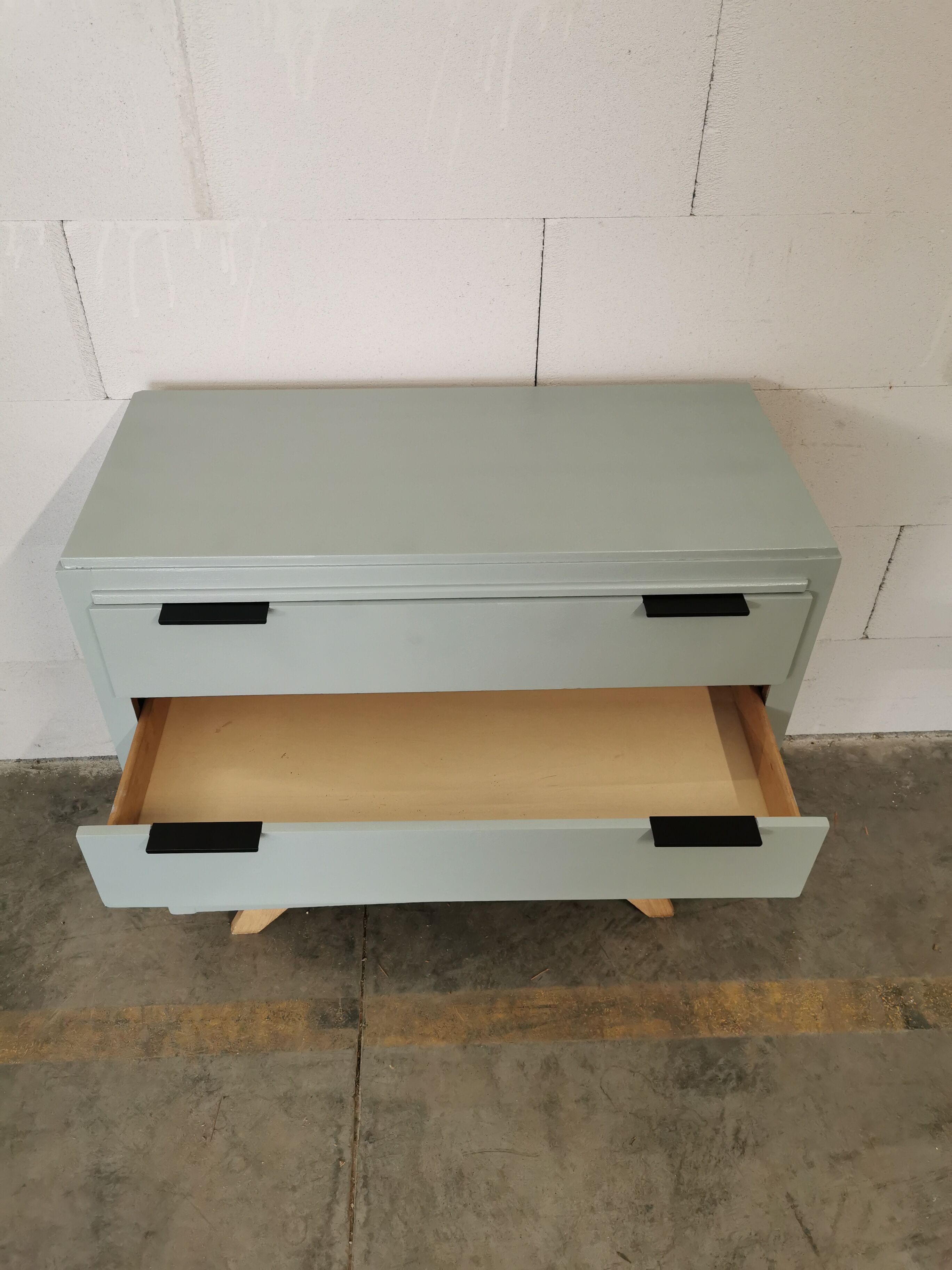 Vintage dresser
