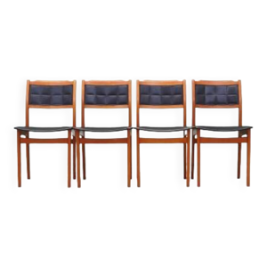 ensemble de quatre chaises