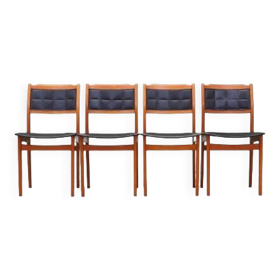 Ensemble de quatre chaises en hêtre, design danois, années 1970, production : Danemark