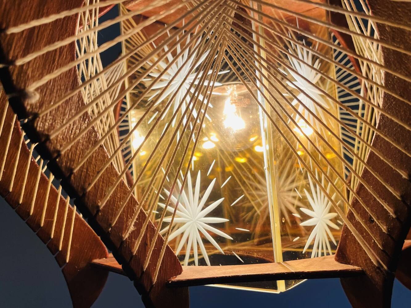 Mid Century wood hanging lamp wooden