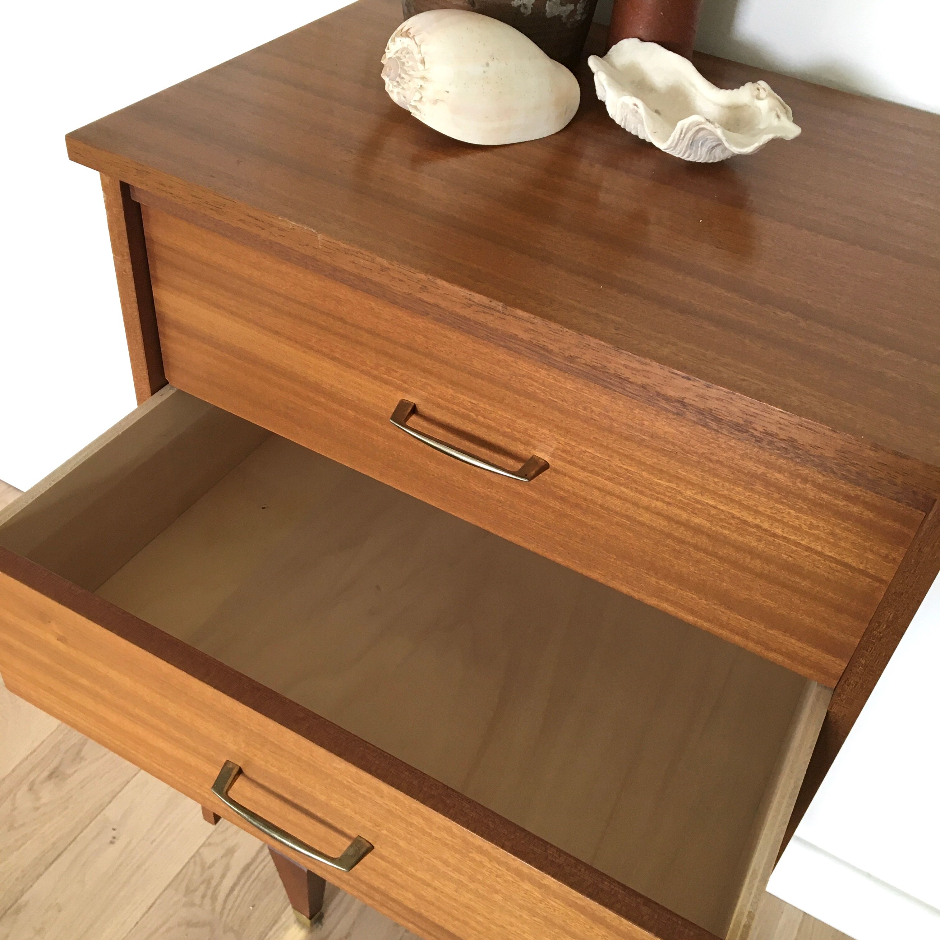 Vintage chest of drawers