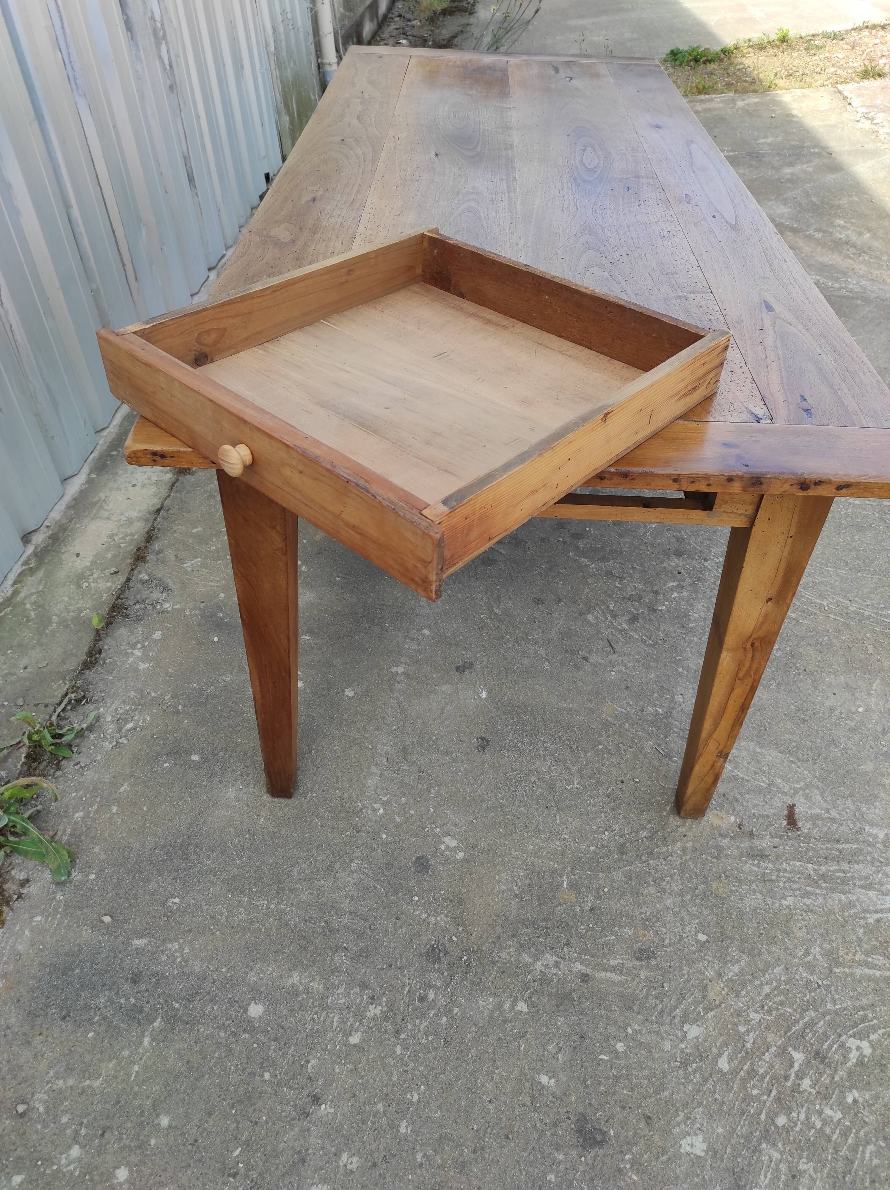 Farmhouse table in blond walnut 200 cm