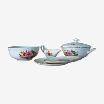 Ensemble de vaiselle en porcelaine de Gien