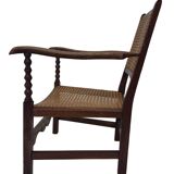 Fauteuil Art Déco en chêne tressé, design minimaliste.