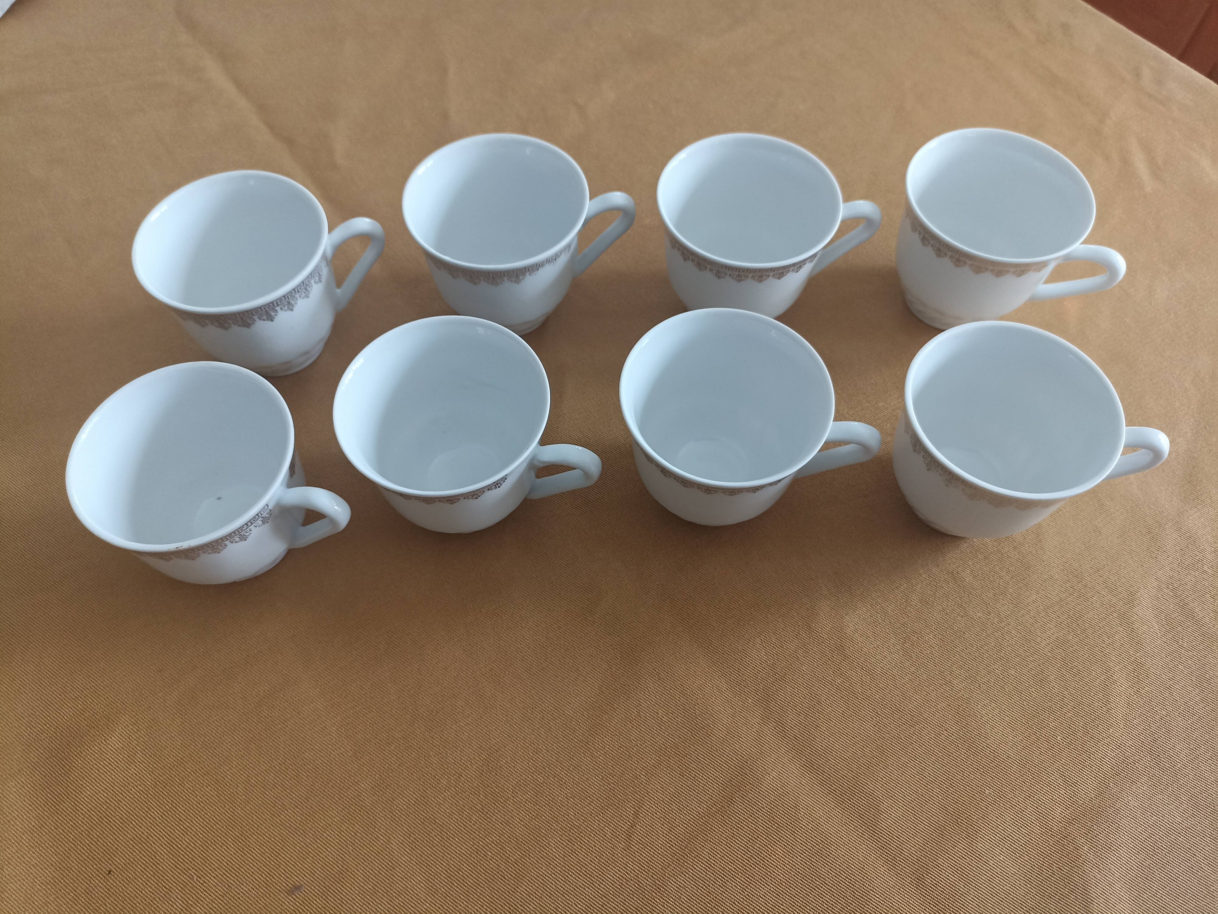 Set of 8 coffee shakes Phillipe Deshouilieres