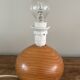 Lampe boule en bois, abat-jour en tissu, années 80