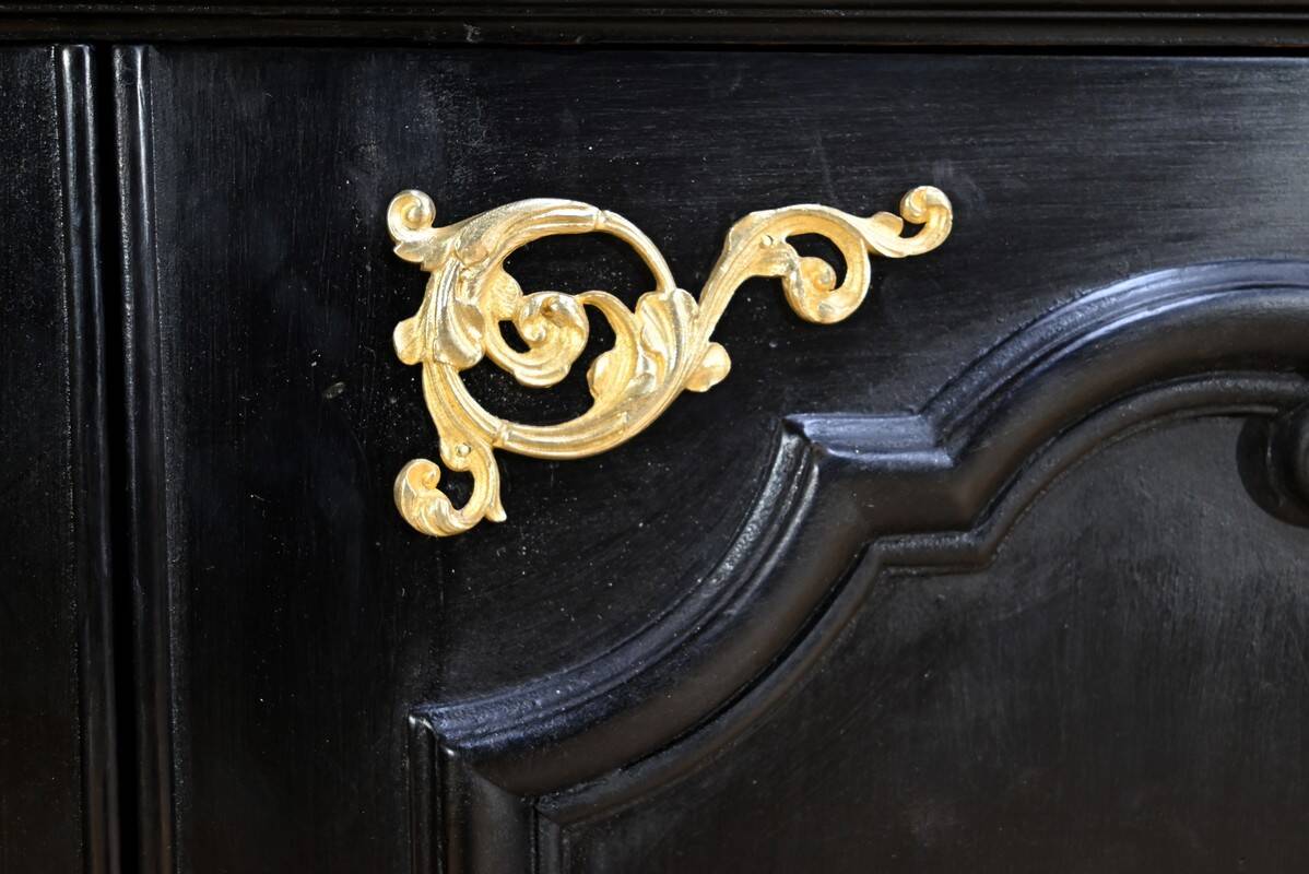 Sideboard of Blackened Oak Paneling, Regency style – Late 19th century