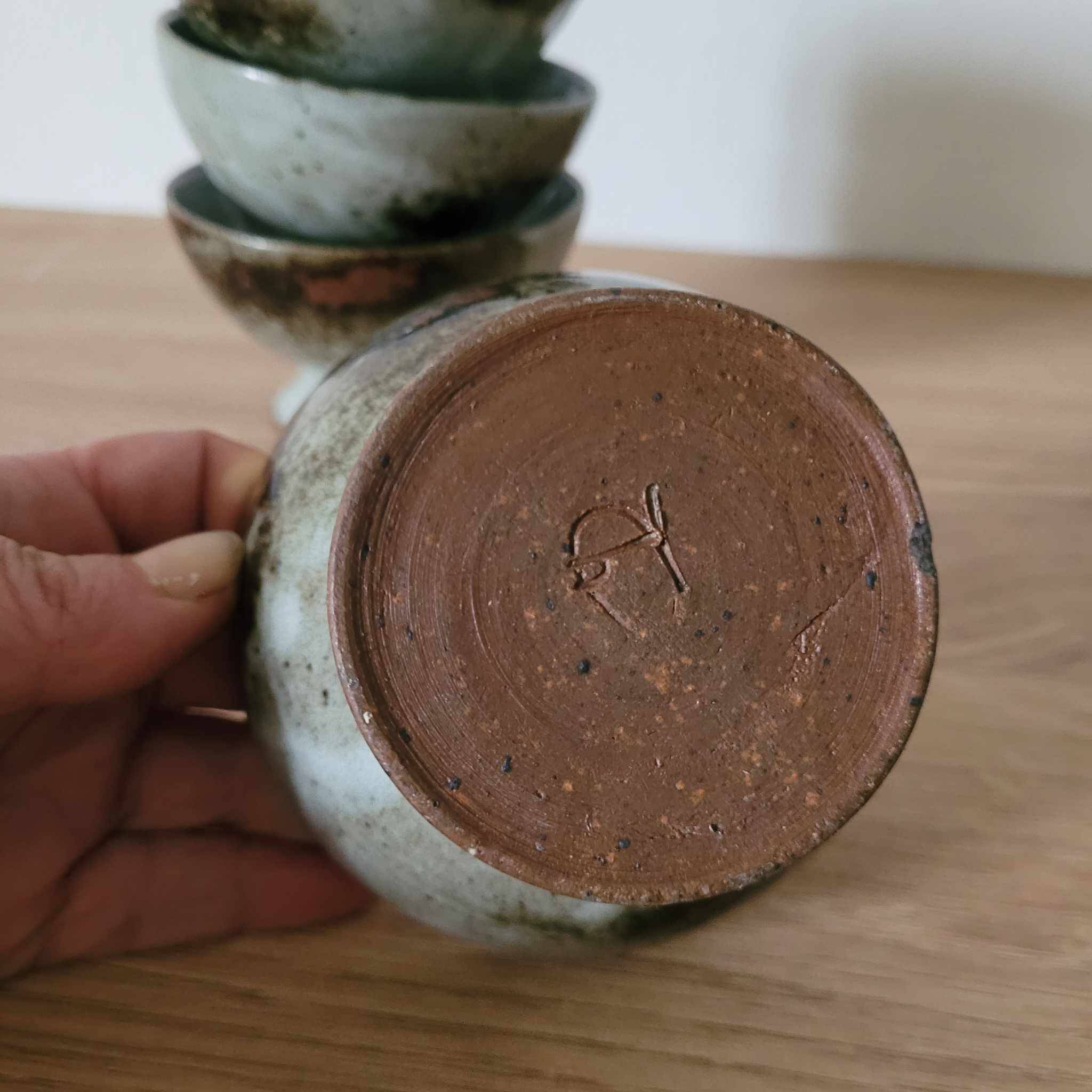 Lot 4 bols artisanaux en grès