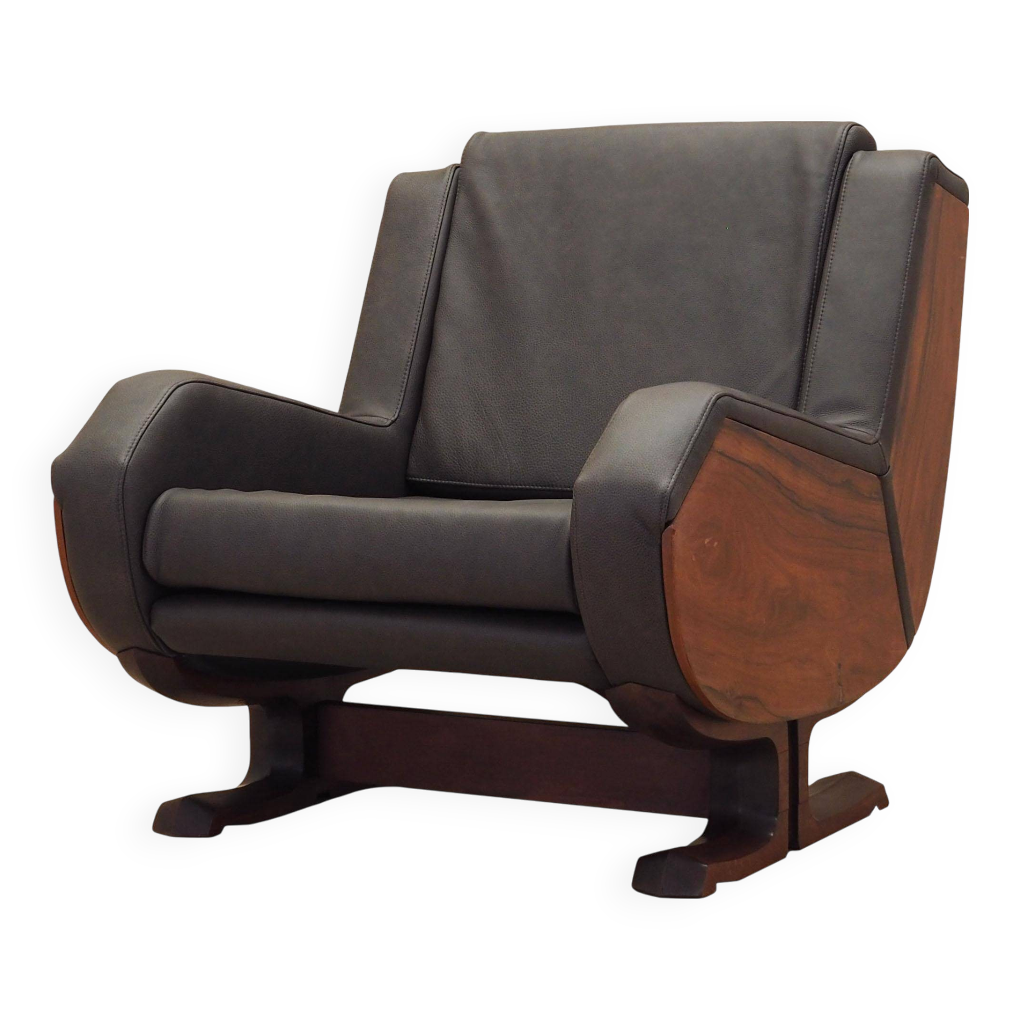 Leather armchair, Italian design, 1970s, production: Italy