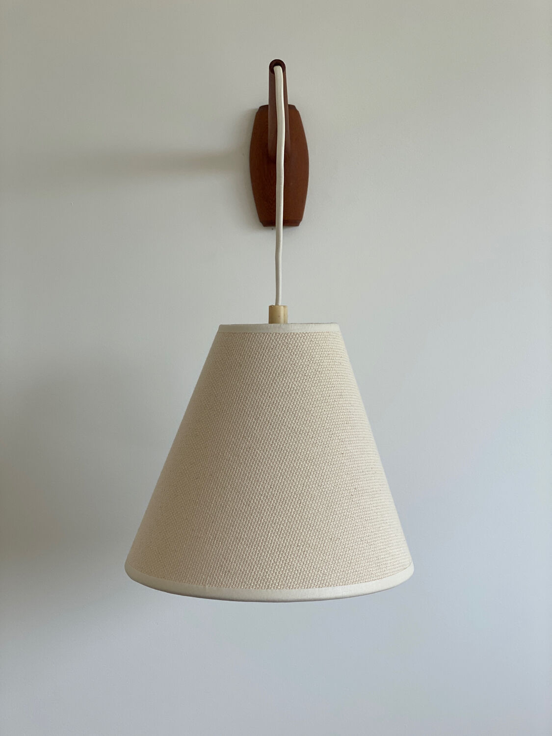 Vintage Scandinavian teak wall lamp