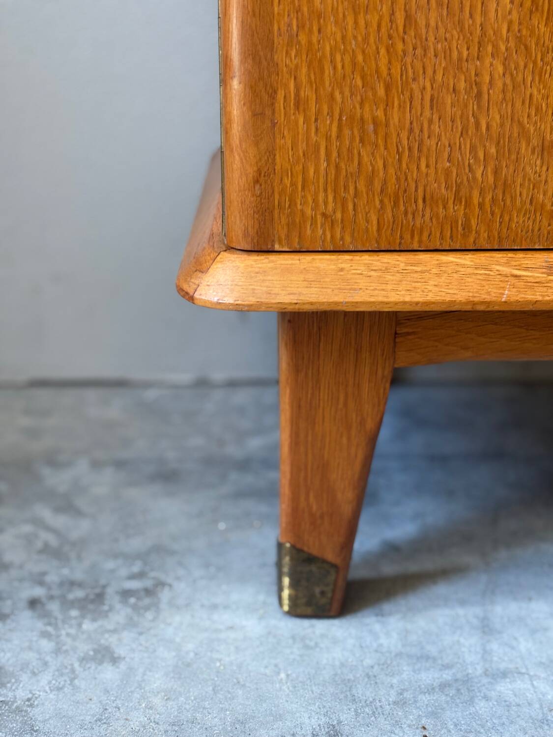 Pair of vintage light wood bedside tables