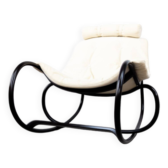 "Wave" bentwood rocking lounge chair by Michal Riabic for TON