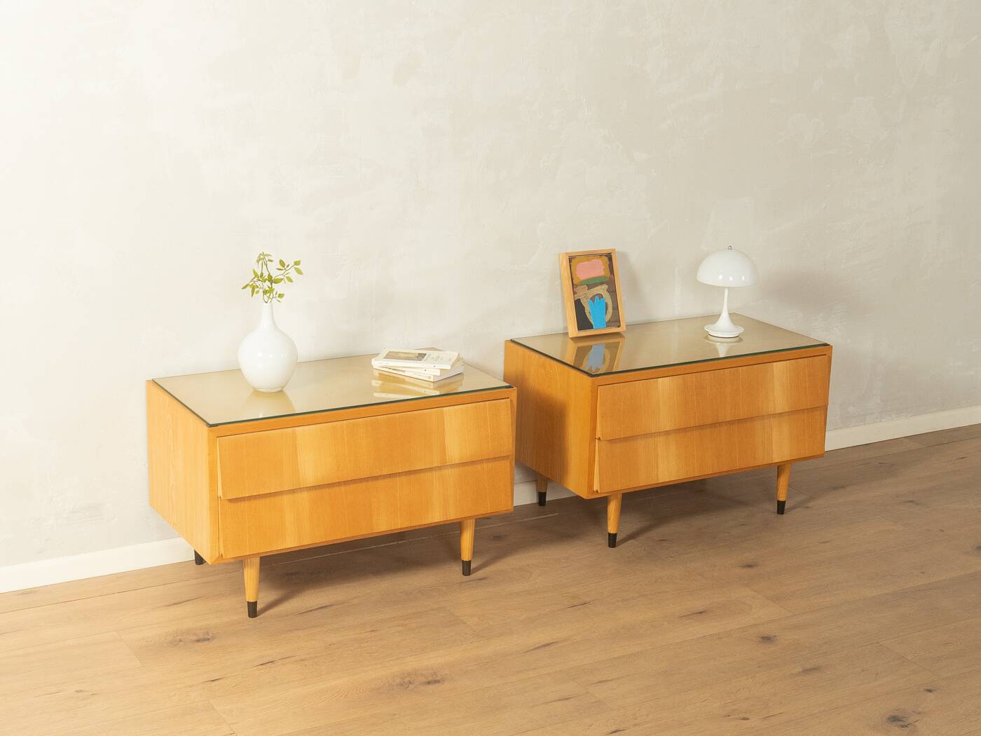 Elegant bedside tables from the 1950s, IDEE Möbel series by Erich Stratmann for Oldenburger Möbelwerkstätten