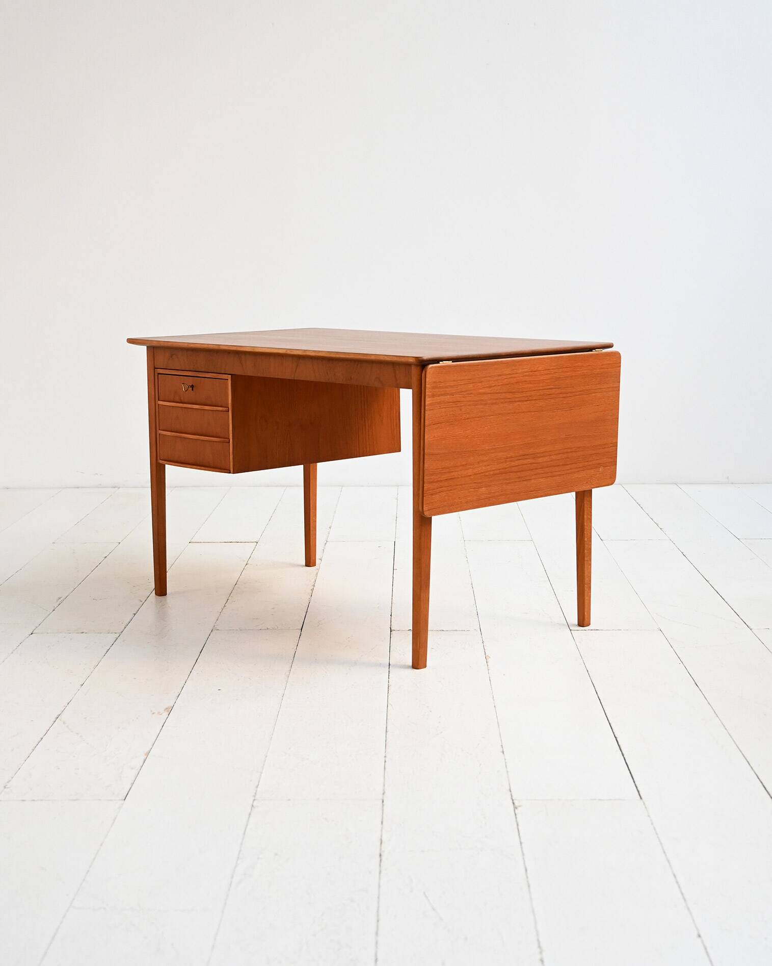 1960s teak desk with drop-leaf extension
