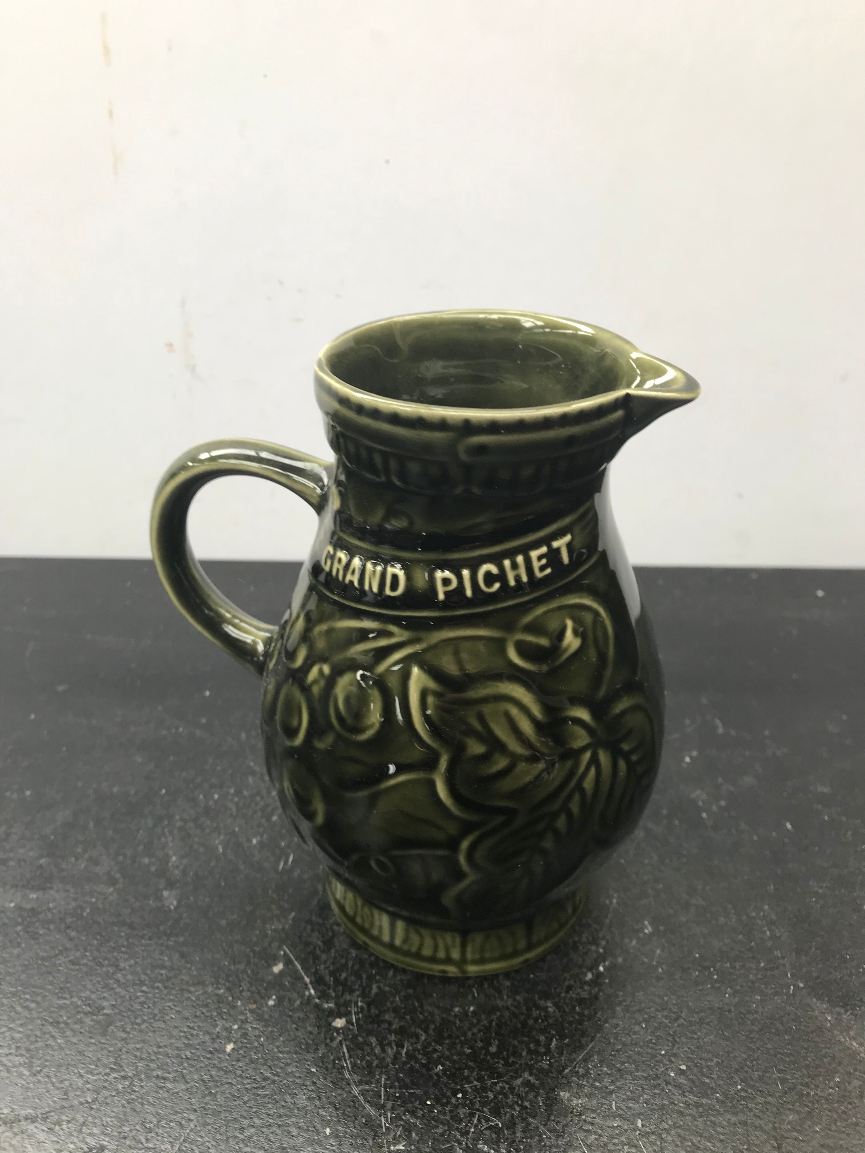 Former pitcher sarreguemines green ceramics 70s vintage