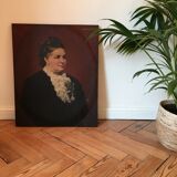 Old portrait of a woman in the late nineteenth century