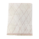 Moroccan berber carpet beni ouarain ecru with pink diamonds engraved 295x200cm