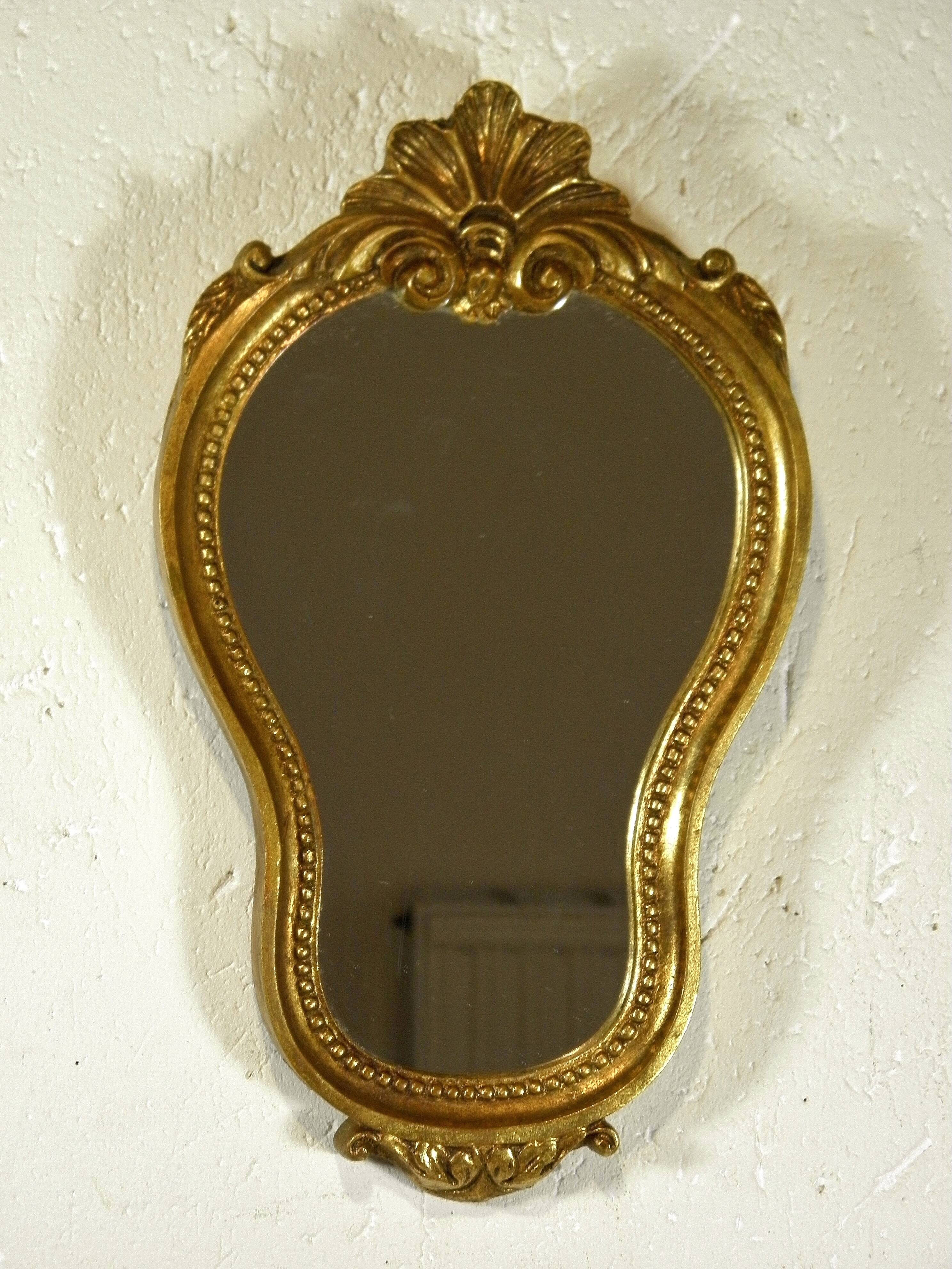 GOLD FRAMED MIRROR 32 x 19 cm