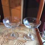 2 champagne glasses