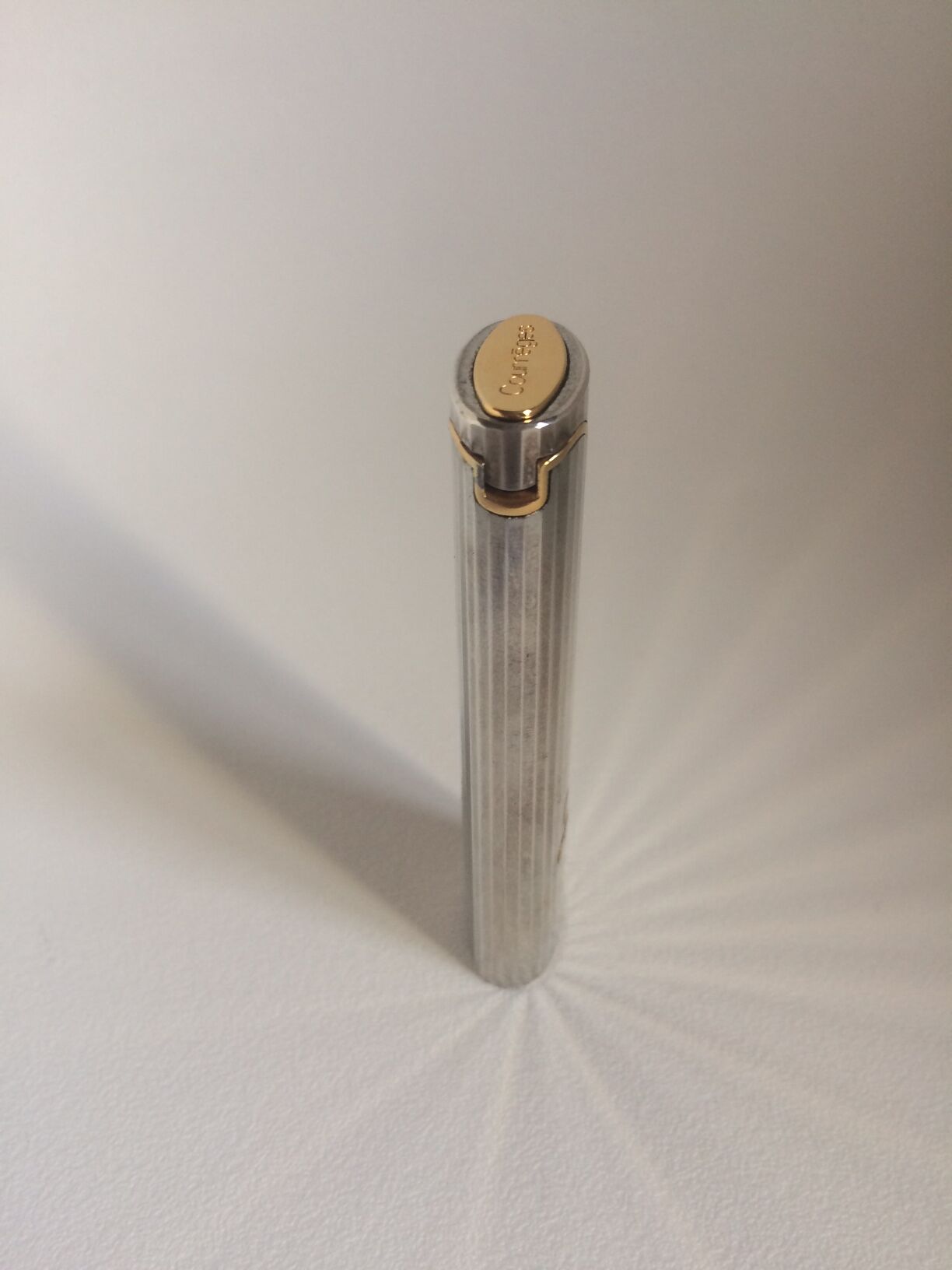 Courrèges lighter with box