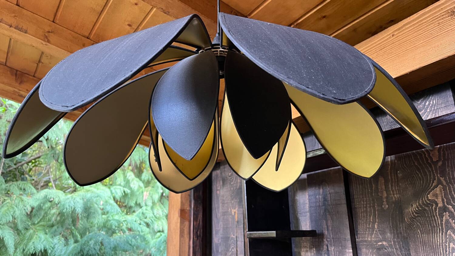 Designer lotus flower pendant 70/80