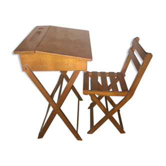 Bureau d’enfant type pupitre et sa chaise