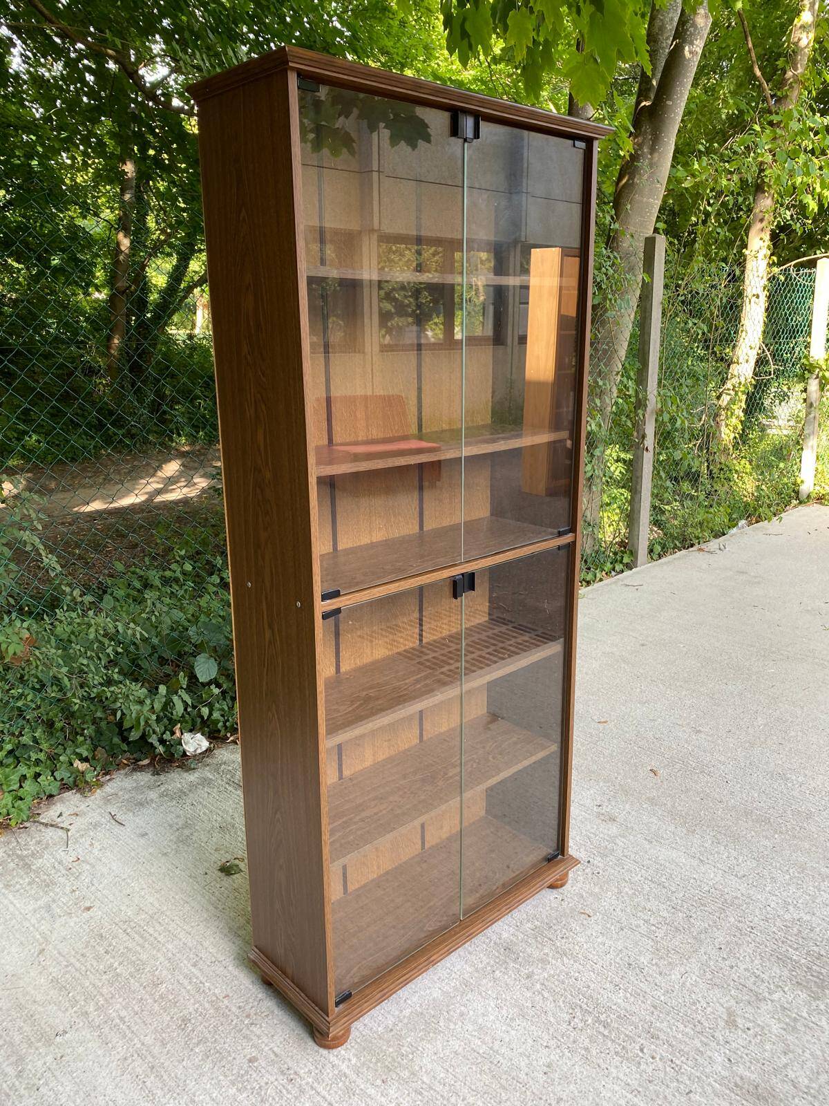 Vitrine anglaise vintage en bois