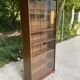 Vitrine anglaise vintage en bois