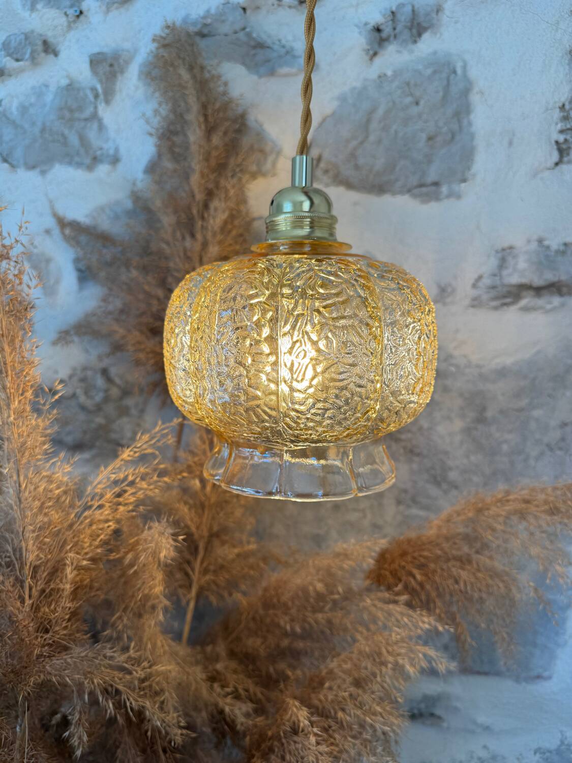 Vintage portable lamp