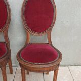 Set of 4 Louis XVI medallion chairs in walnut