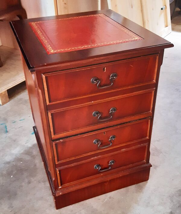Petit meuble de bureau