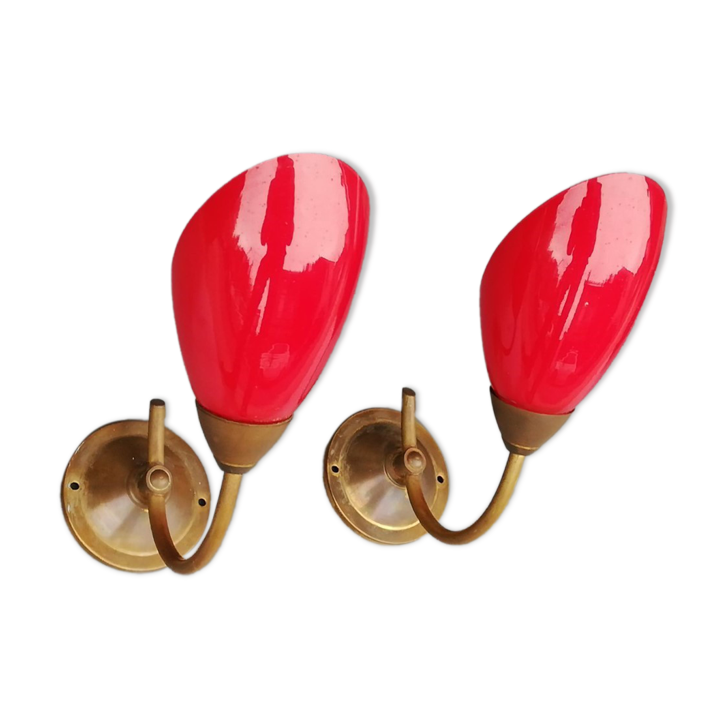 Pair of 60s sconces in brass and opaline