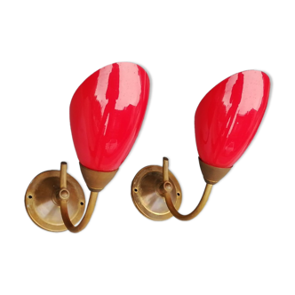 Pair of 60s sconces in brass and opaline