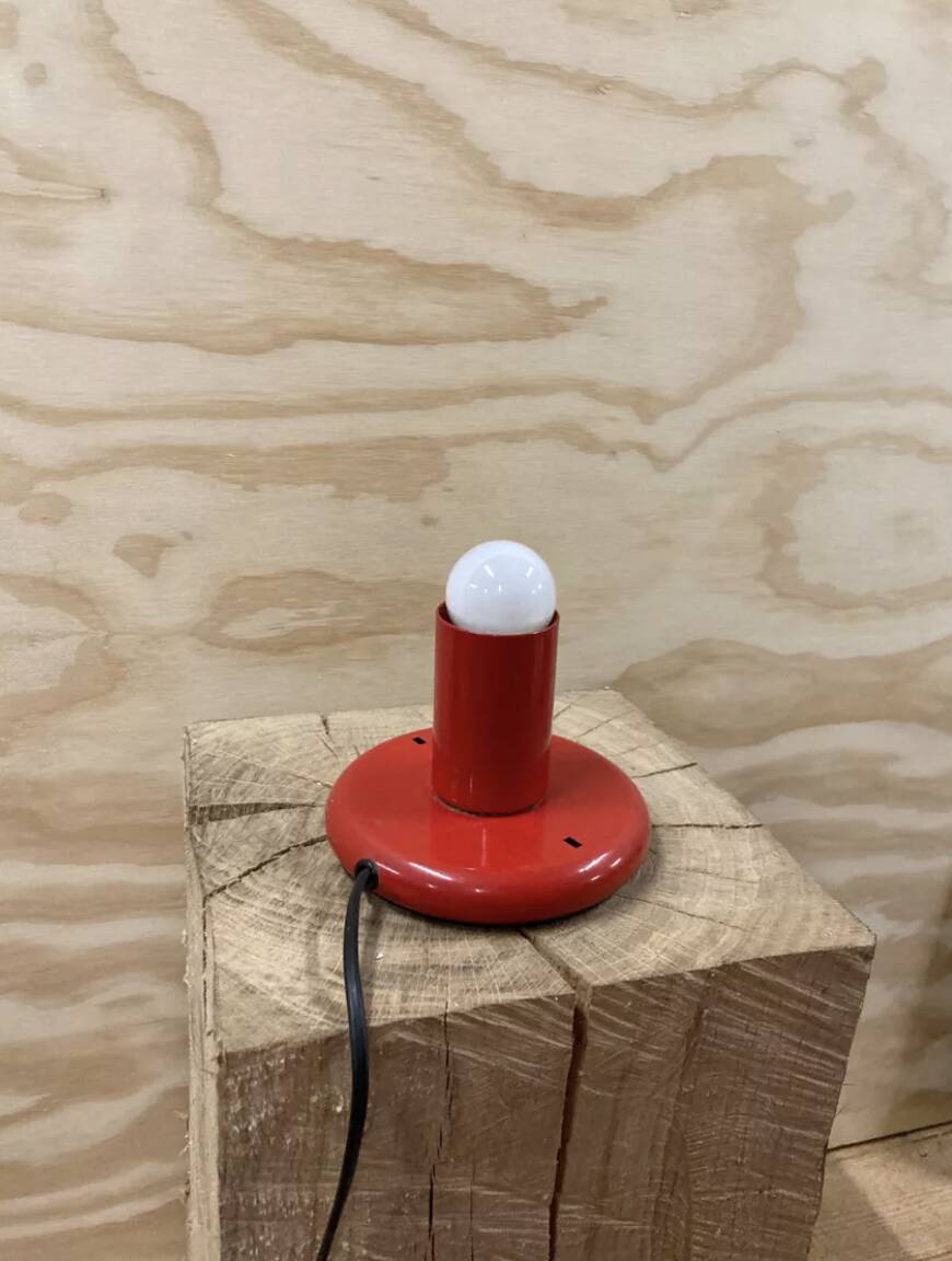 1970 Kama Keur red metal lamp