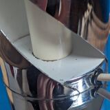 Chrome flame lamp