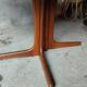 Extendable dining table