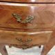 Chevet, meuble d’appoint en bois et marbre