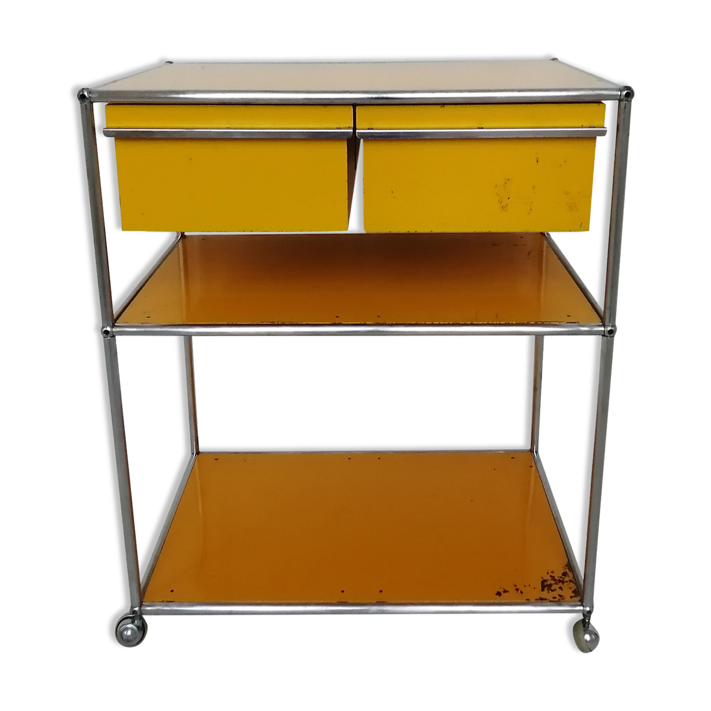 USM Haller serving table