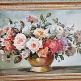 Oil on canvas bouquet of roses signed